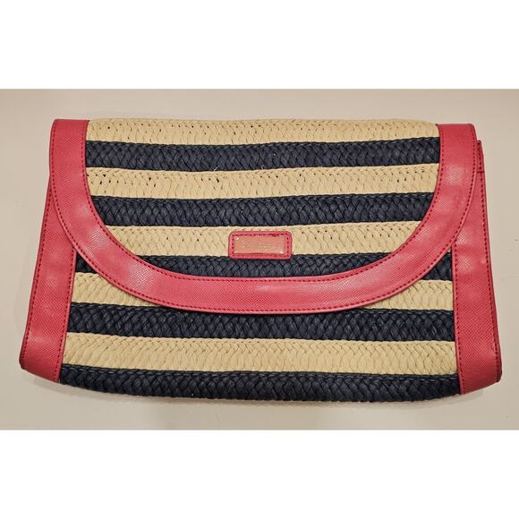 Lilly Pulitzer Handbags - Lilly Pulitzer Docksider Clutch in Natural, Navy, and Pink Seashell Lining